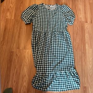 Green and white gingham midi dress
